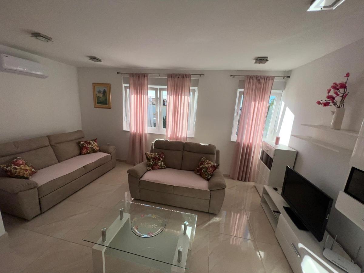 Zvjezdana Lux Apartment *