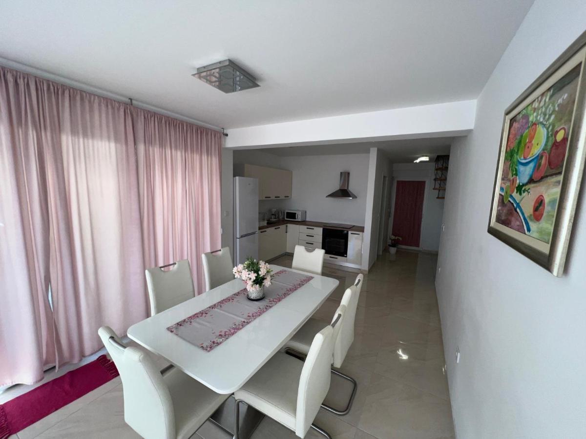 Apartment Zvjezdana Lux *