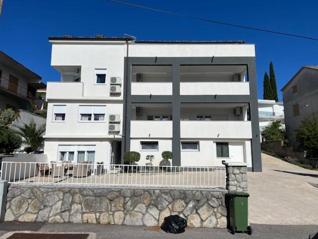 Zvjezdana Lux Apartament *